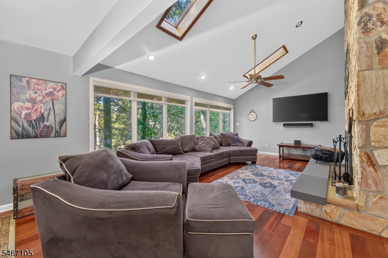 4 Craig Road Readington NJ 08853