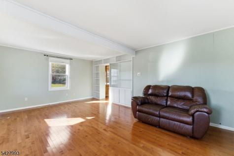 12 Driscoll Street Manville NJ 08835