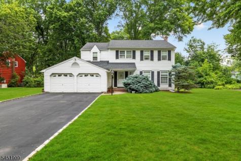48 Sherbrooke Drive Florham Park NJ 07932