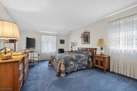48 Sherbrooke Drive Florham Park NJ 07932