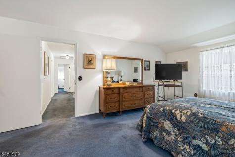 48 Sherbrooke Drive Florham Park NJ 07932