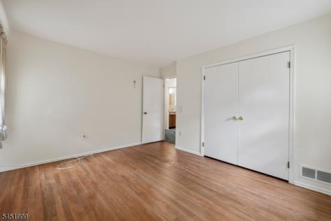 48 Sherbrooke Drive Florham Park NJ 07932