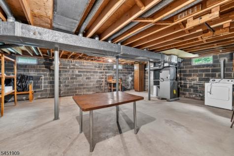 48 Sherbrooke Drive Florham Park NJ 07932