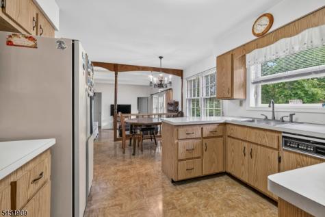 48 Sherbrooke Drive Florham Park NJ 07932
