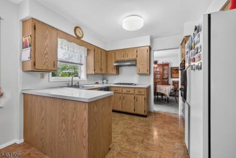 48 Sherbrooke Drive Florham Park NJ 07932