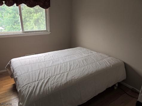 118 Benart Place Middlesex NJ 08846