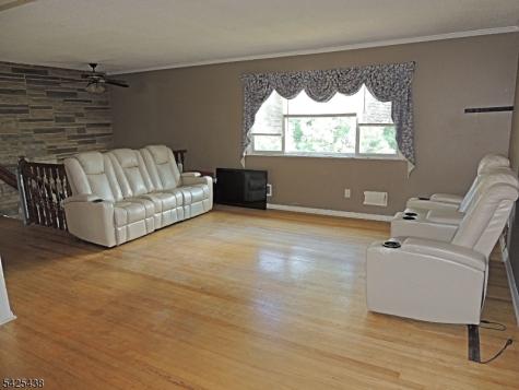 118 Benart Place Middlesex NJ 08846