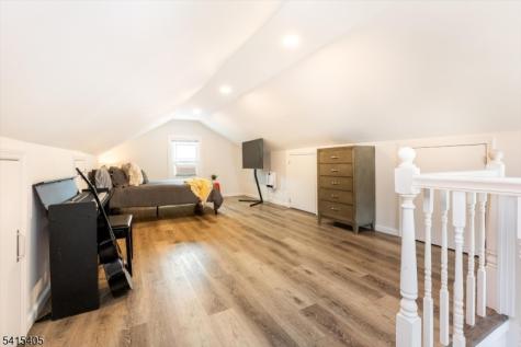 263 Richmond Avenue South Orange Village NJ 07079