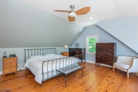 591 Highland Avenue Little Falls NJ 07043