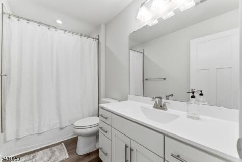 22 Oakwood Boulevard Union NJ 08827