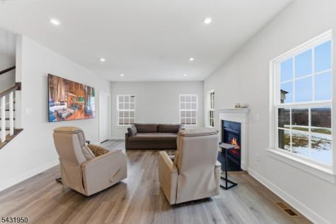 22 Oakwood Boulevard Union NJ 08827