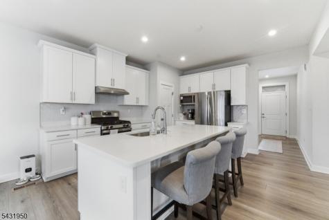 22 Oakwood Boulevard Union NJ 08827
