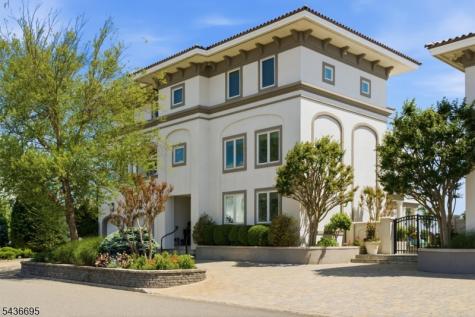 3331 Long Point Drive Toms River Township NJ 08753