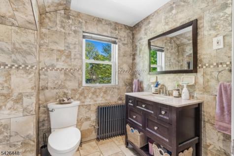153 Tryon Avenue Englewood NJ 07631