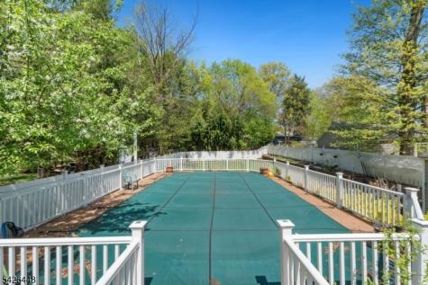 153 Tryon Avenue Englewood NJ 07631