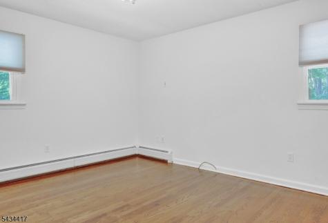 27 Shady Terrace Wayne NJ 07470