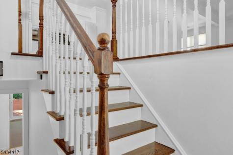 27 Shady Terrace Wayne NJ 07470