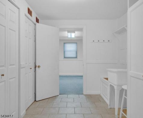 27 Shady Terrace Wayne NJ 07470