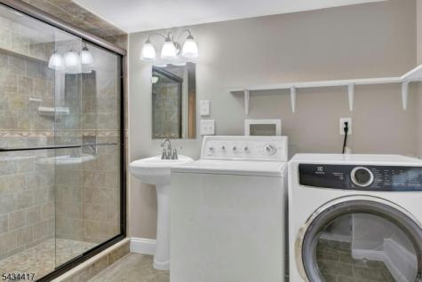 27 Shady Terrace Wayne NJ 07470