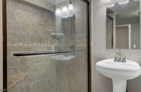 27 Shady Terrace Wayne NJ 07470