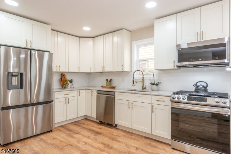 624 Lyons Avenue Irvington NJ 07111