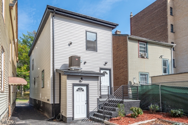 624 Lyons Avenue Irvington NJ 07111
