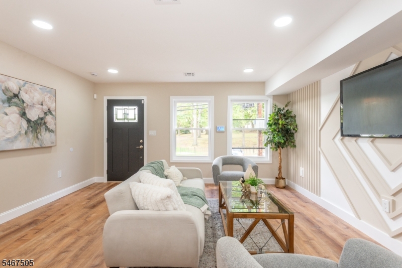 624 Lyons Avenue Irvington NJ 07111