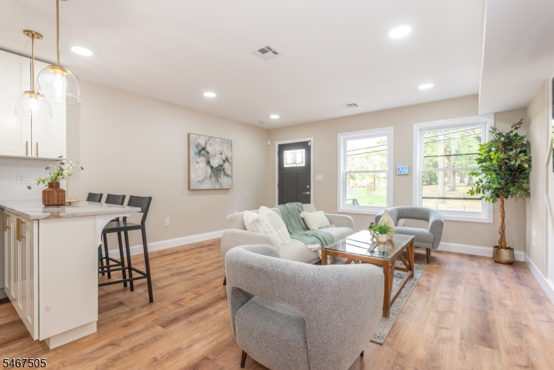 624 Lyons Avenue Irvington NJ 07111