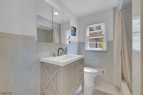 41 Lakewood Drive Mountain Lakes NJ 07046