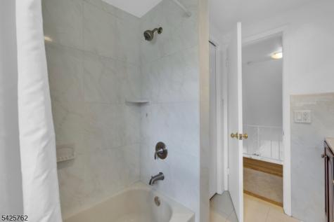 41 Lakewood Drive Mountain Lakes NJ 07046