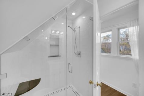 41 Lakewood Drive Mountain Lakes NJ 07046