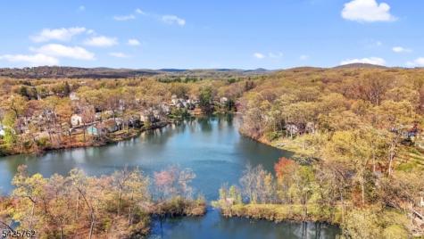 41 Lakewood Drive Mountain Lakes NJ 07046