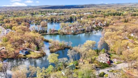 41 Lakewood Drive Mountain Lakes NJ 07046