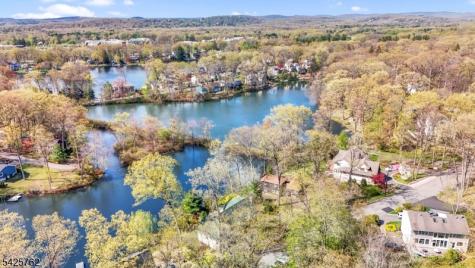 41 Lakewood Drive Mountain Lakes NJ 07046