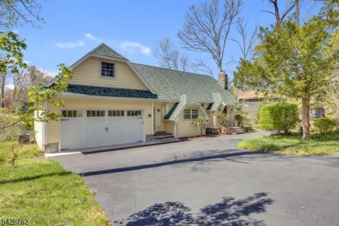 41 Lakewood Drive Mountain Lakes NJ 07046