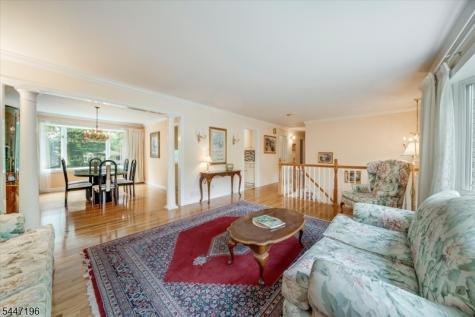 57 Robbins Avenue Berkeley Heights NJ 07922