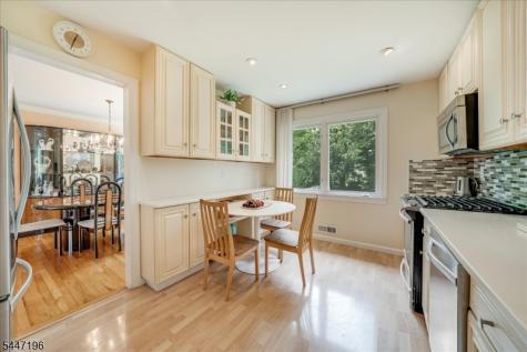 57 Robbins Avenue Berkeley Heights NJ 07922