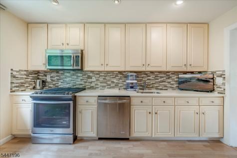 57 Robbins Avenue Berkeley Heights NJ 07922