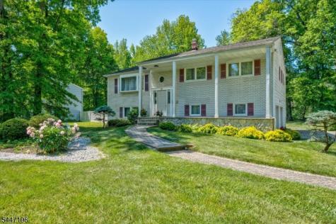 57 Robbins Avenue Berkeley Heights NJ 07922