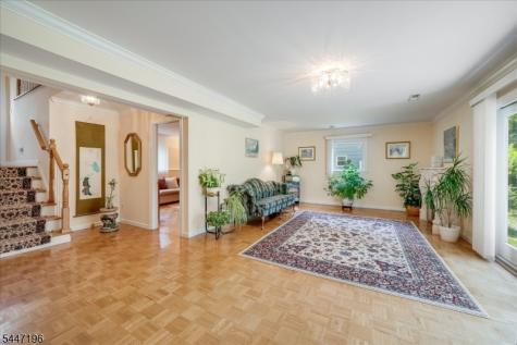 57 Robbins Avenue Berkeley Heights NJ 07922