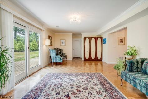 57 Robbins Avenue Berkeley Heights NJ 07922