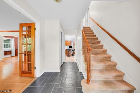 10 Diann Drive Montville NJ 07045