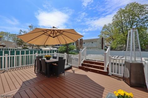722 Pine Street Roselle Park NJ 07204
