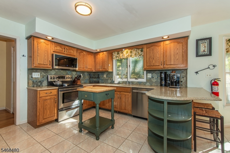10 James Road Randolph NJ 07869
