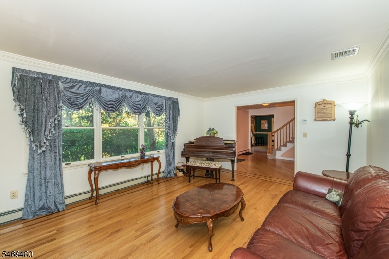 10 James Road Randolph NJ 07869