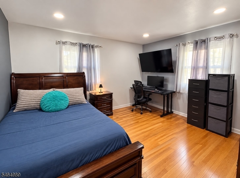 115 Crampton Avenue Woodbridge NJ 07095