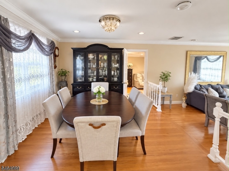 115 Crampton Avenue Woodbridge NJ 07095