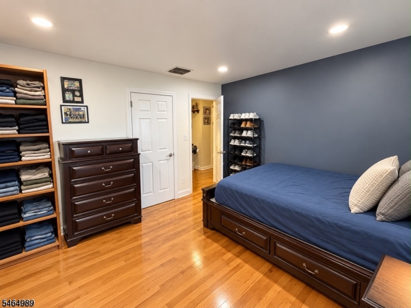 115 Crampton Avenue Woodbridge NJ 07095