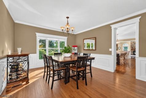 28 Nashaway Drive Raritan NJ 08551