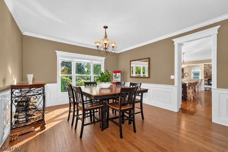 28 Nashaway Drive Raritan NJ 08551
